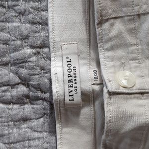 Liverpool white/beige utility shorts Like New! Sz 10/30